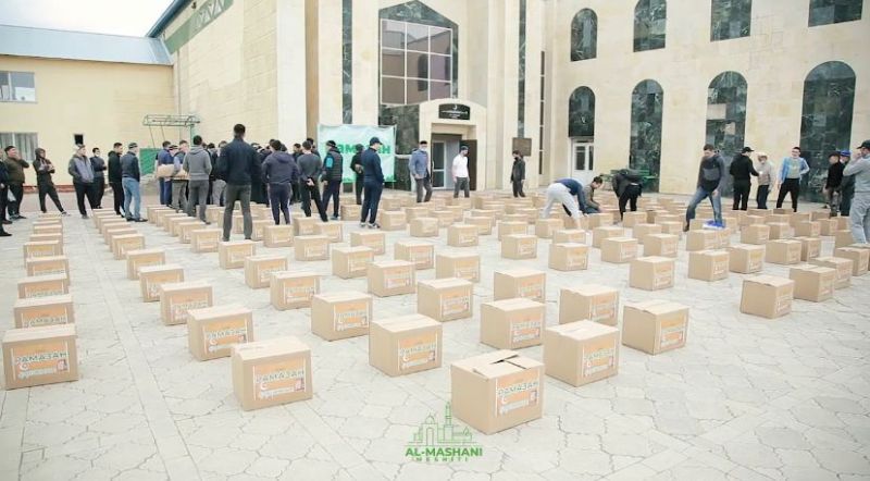 «Әл Машани» мешіті зағип жандарға «Рамазан қоржынын» үлестірді