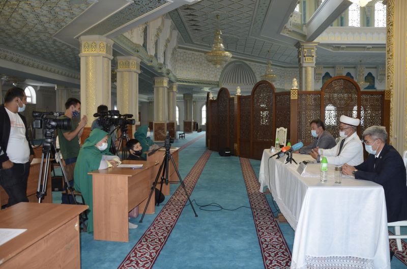 ҚАРАҒАНДЫ:ҚҰРБАН АЙТҚА ҚАТЫСТЫ БРИФИНГ ӨТТІ