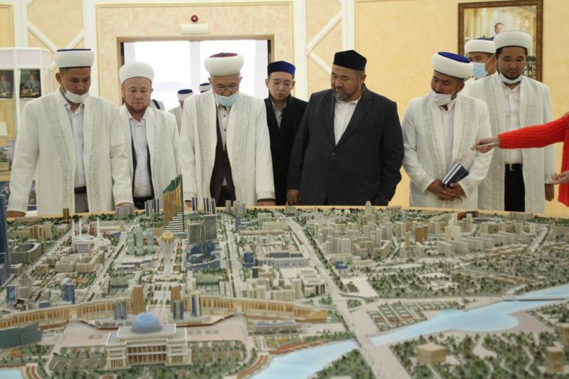 Имамдар тарихи-мәдени орталыққа барды