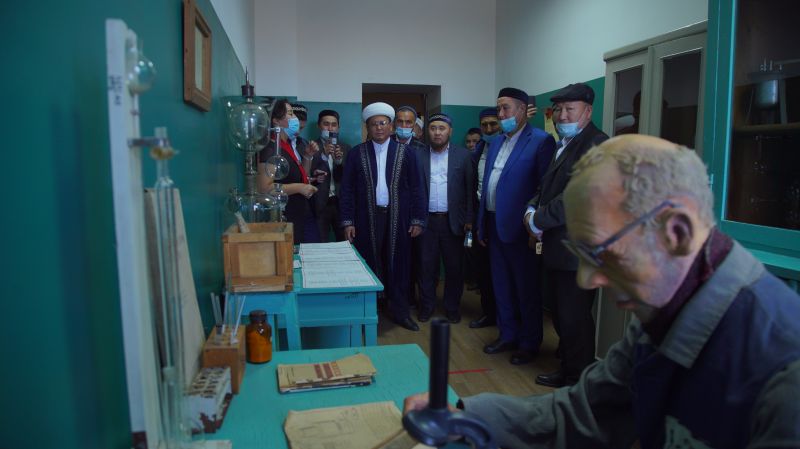 ҚАРАҒАНДЫ ОБЛЫС ИМАМДАРЫ ҚАСІРЕТТІ КАРЛАГ ТАРИХЫМЕН ТАНЫСТЫ