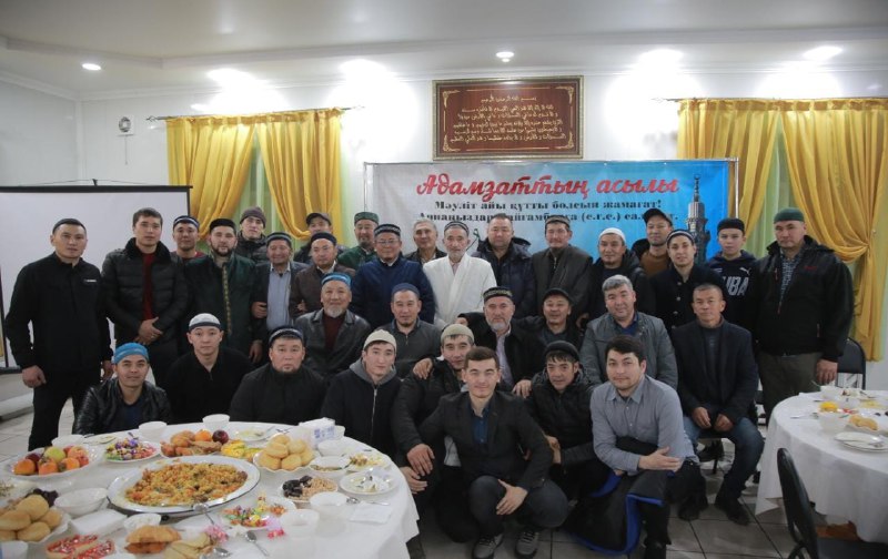 МӘУЛІТ МЕЙРАМЫ«БАЛА ҚАЖЫ» МЕШІТІНДЕ ЖАЛҒАСТЫ (ФОТО)