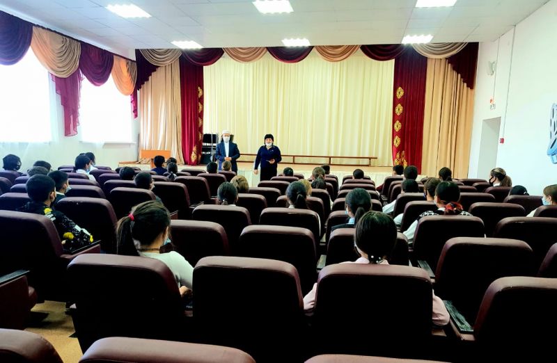 МЕКТЕП ОҚУШЫЛАРЫМЕН КЕЗДЕСУ ӨТТІ