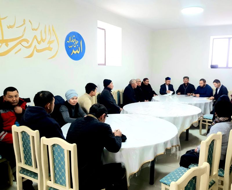 ЖҰМАБЕК АУЫЛЫ ЖАМАҒАТЫМЕН КЕЗДЕСУ ӨТТІ