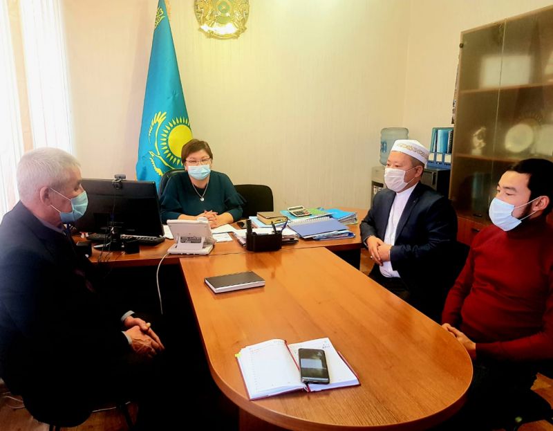 АБАЙ АУДАНЫ ӘКІМДІГІНДЕ КЕЗДЕСУ  ӨТТІ