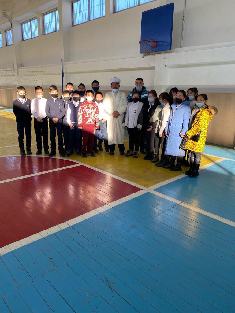 Мектеп оқушыларымен кездесу өтті 