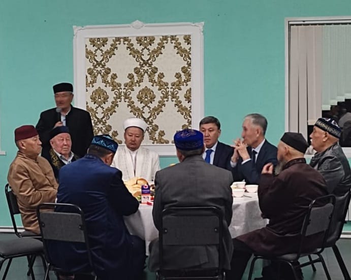 АУДАН ӘКІМІ АУЫЗАШАР БЕРДІ