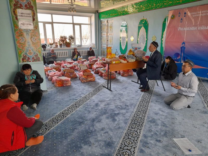 «БАЛАҚАЖЫ» МЕШІТІНДЕ КЕЗЕКІ ҚАЙЫРЫМДЫЛЫҚ ЖҮЗЕГЕ АСТЫ