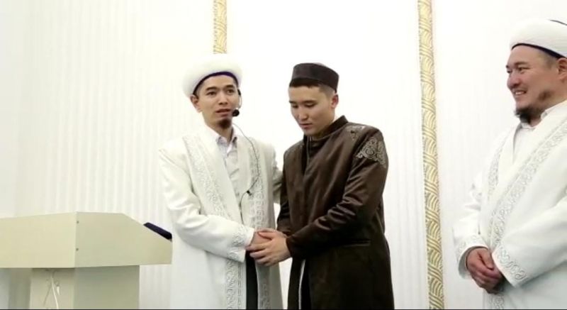 ҚАРИ ҚАЗАҚЫ ШАПАН ЖАМЫЛДЫ 