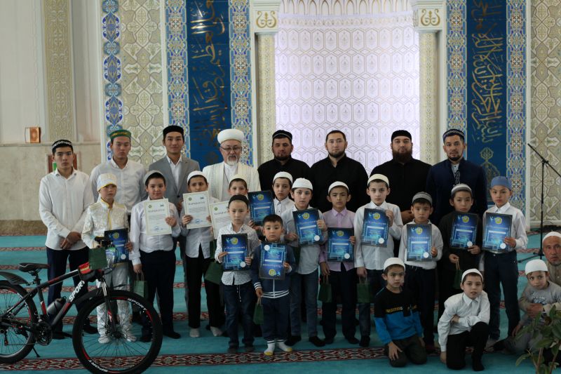 ҚАРАҒАНДЫДA: РАМАЗАН АЙЫНДА ҮШ МӘРТЕ ҚҰРАН ЖАРЫСЫ ӨТТІ