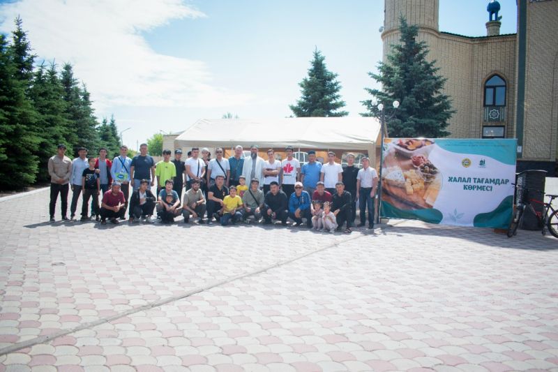 Теміртау орталық мешітінде халал өнімдер көрмесі өтті  