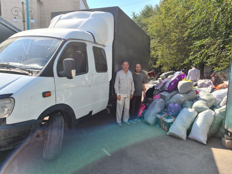 БАЛА ҚАЖЫ МЕШІТІ ҚОСТАНАЙҒА «ҚАЙЫРЫМДЫЛЫҚ КЕРУЕНІН» АТТАНДЫРДЫ