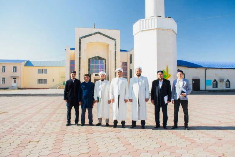 Облыс бас имамы Қарағанды қалалық «әл-Мәшани» мешітіне барды
