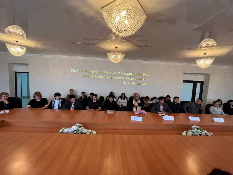 АБАЙДА АУДАНЫНЫҢ ИМАМЫ КОЛЛЕДЖ СТУДЕНТТЕРІМЕН КЕЗДЕСТІ