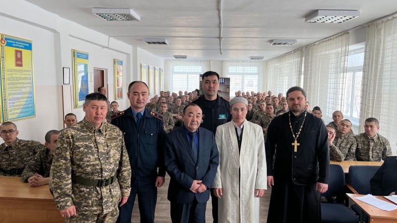 Әскери бөлімшеде жат ағымға қатысты кездесу өтті