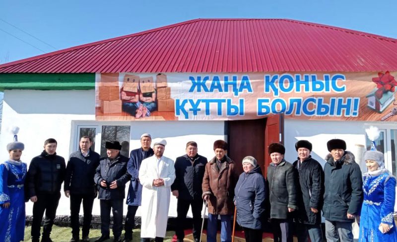 Ақадыр кентінің тұрғынына баспана тарту етілді