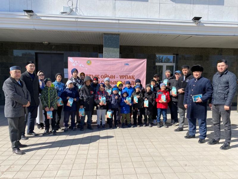 «Әнет баба» мешітінде асық атудан сайыс өтті