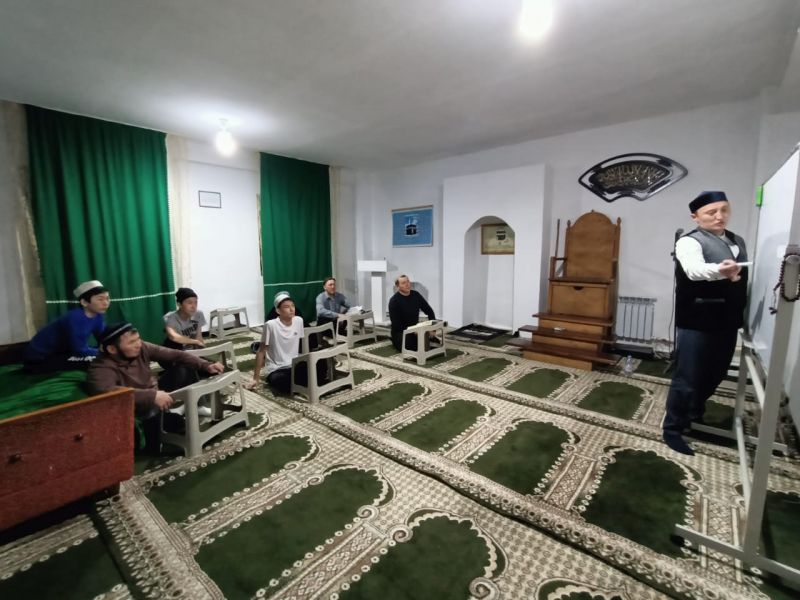 Дубовка мешітінде дәрістер жүргізілуде