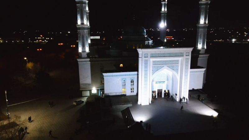 «Әнет баба» мешіті  қадір түнін қарсы алды