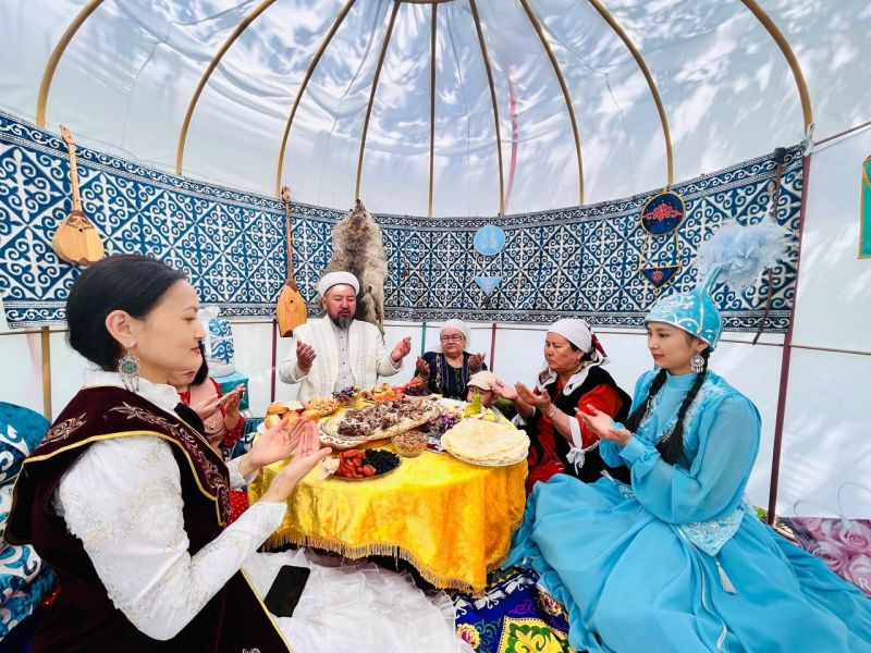 «Дін мен дәстүр» дәріптеліп, тұсау кесу рәсімі өтті