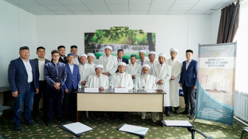 Қарқаралы имамдарына  «Жаназа және жерлеу рәсімдеріне» қатысты жиын өтті