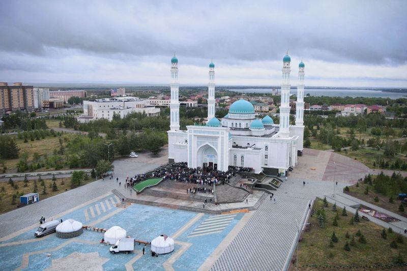 «Әнет баба» мешітінде құрбан айт намазы оқылды