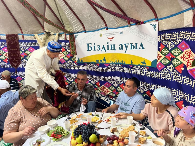 «Әнет баба» мешітінде мүмкіндігі шектеулі жандарға құрмет көрсетілді