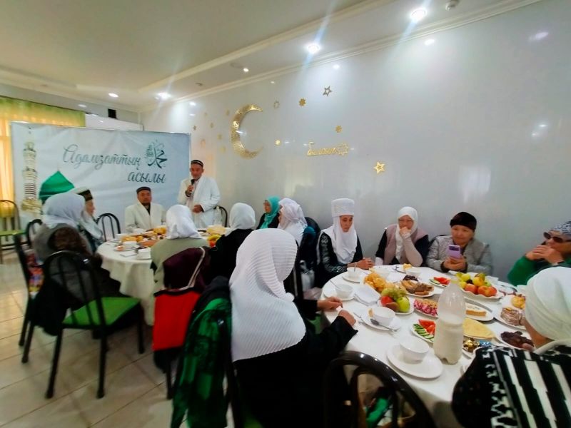 «Бала қажы» мешітінде әйелдер жамағаты мәуліт кешін өткізді
