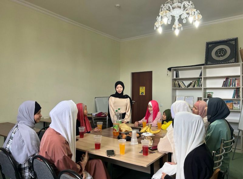 «Төлеутай ата» мешітінде «Мұсылман әйелдің әлеуметтік желідегі әдебі» түсіндірілді