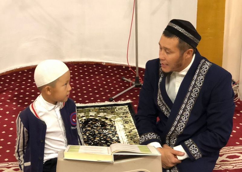 «Нұр» мешітінде  жеткіншектерге  Құран дәрісі жүргізілуде