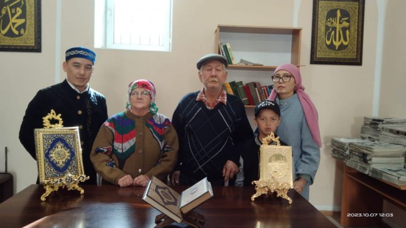 Ерлі-зайыпты  өзге ұлт өкілідері ислам дінін қабылдады