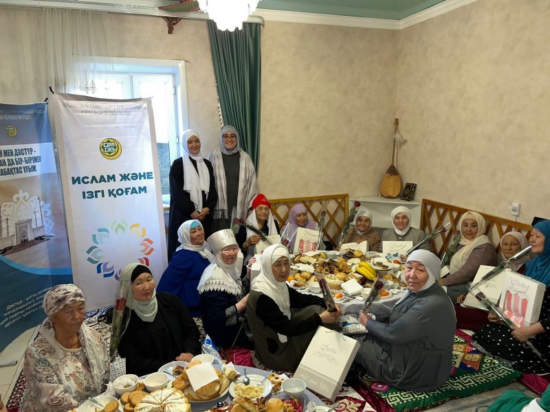 «Әнет баба» мешітінде  қарияларға құрмет көрсетілді