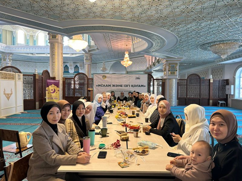«Әнет баба» мешітінің шәкірттер қауымы бас қосты