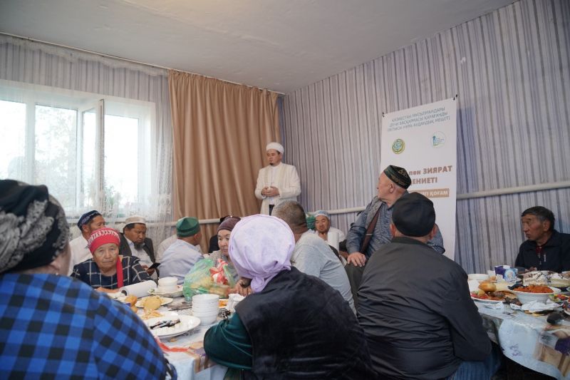 Ақмешіт ауылында   «Зират пен Зиярат» құжаты бойынша кездесу өтті
