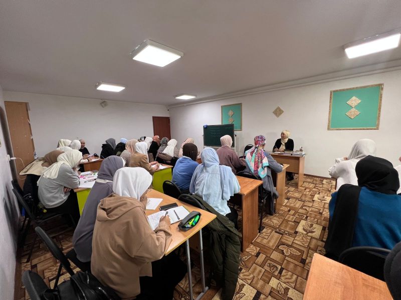 «Жанұядағы имандылық тәрбие» тақырыбында дәріс өтті