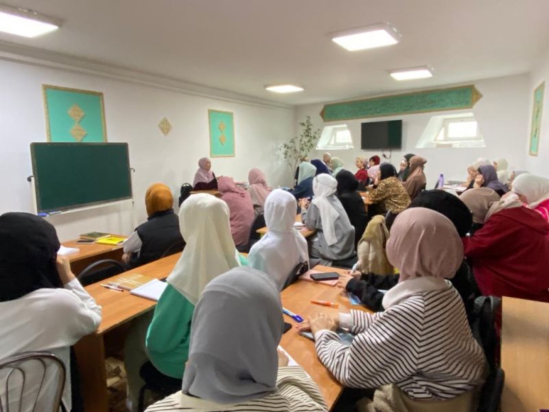 «Отбасындағы әйелдің міндеттері » тақырыбында дәріс өтті