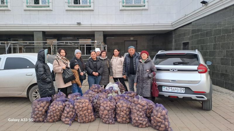 Зекет қоры көп балалы аналарға көмек көрсетті