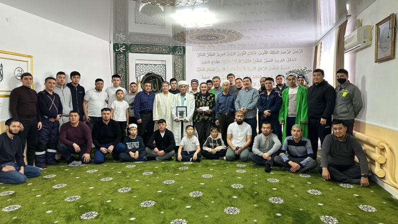 Мешіт имамына кіші қажылыққа жолдама тарту етілді