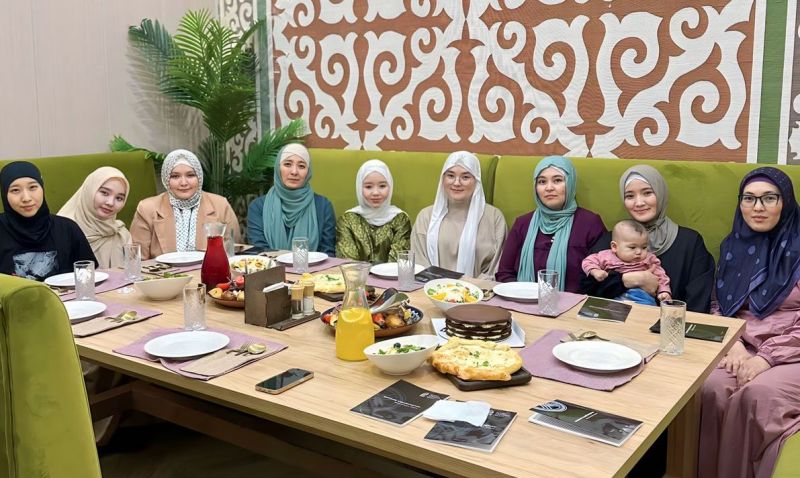 Қарағанды облысының әйел ұстаздары бас қосты