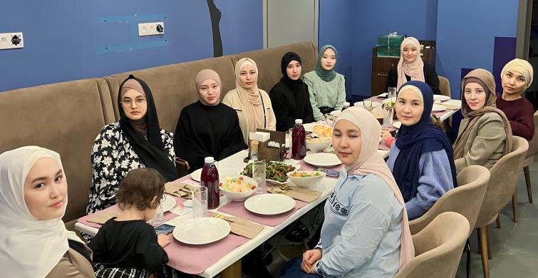 Шәкірттер қауымы құран хатым дұғасын жасады