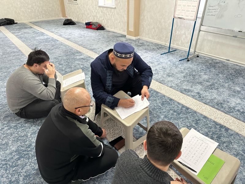 Үш күнде құранға түсу әдістемесі бойынша дәріс басталды