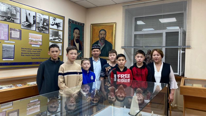 Шәкірттер «Абай Құнанбаев» атындағы музейді тамашалады