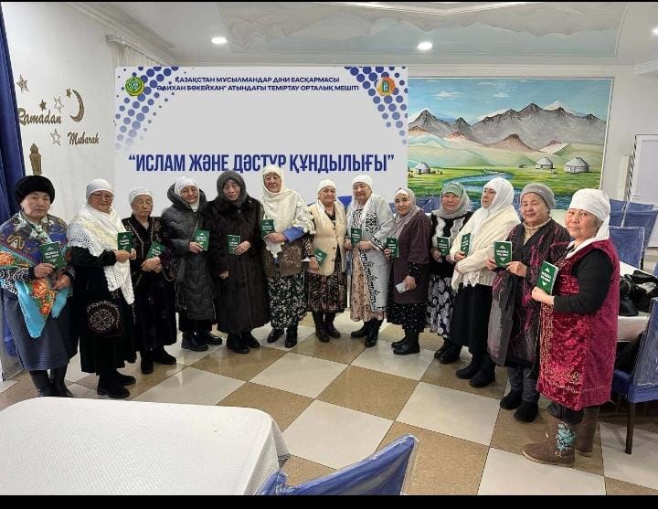 «Әжелер мектебінің» семинары  Теміртауда жалғасты 