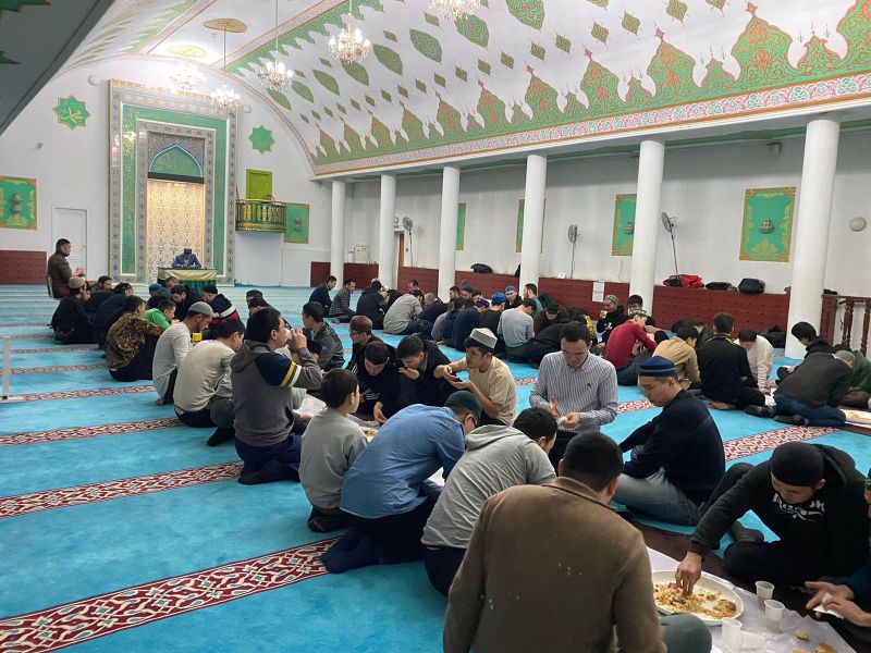 «Әл Машани» мешіті жамағаты Бараат түнінде бас қосты