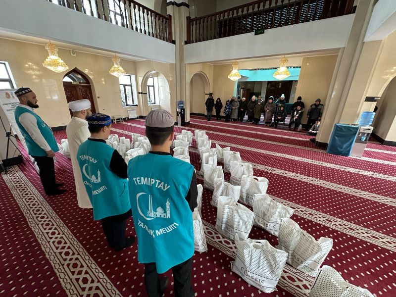 Теміртауда «Қолыңнан келсе қолқабыс бол» акциясы жүзеге асты