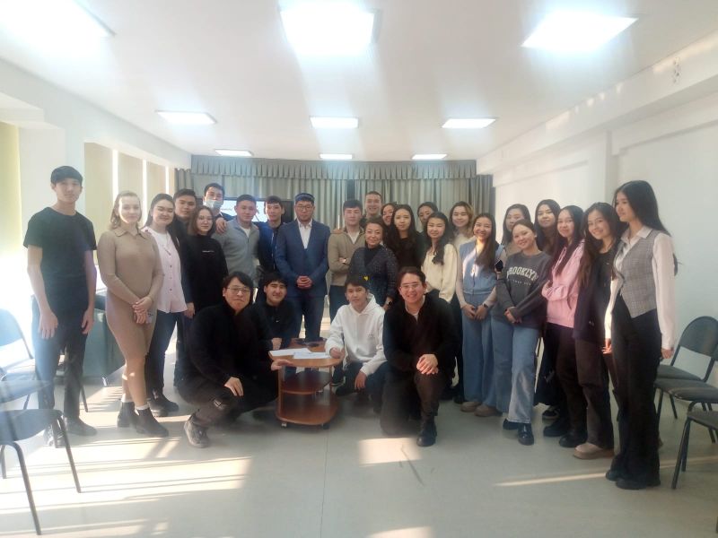 Қарағанды облыстық орталық кітапханада кездесу өтті