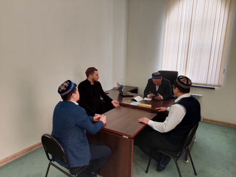 Жаңа имам алғашқы жиын өткізді