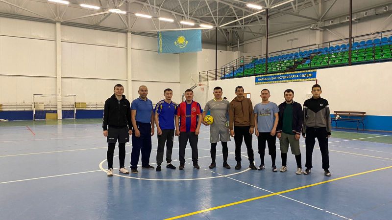 Абай мешіті жамағаты футбол алаңында бас қосты