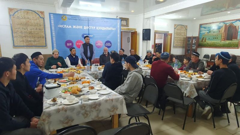 Саран жамағаты бас қосты