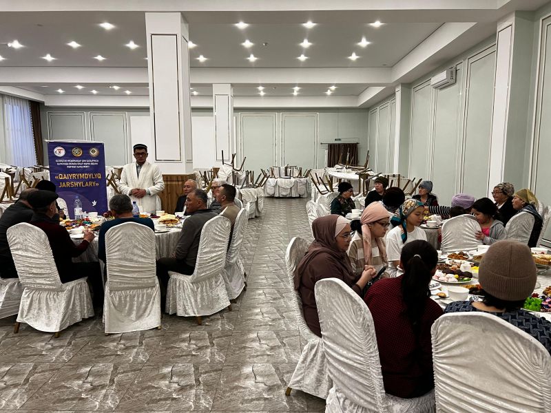 «Қайырымдылық жанашырлары»: ауызашар дастарханы жайылды