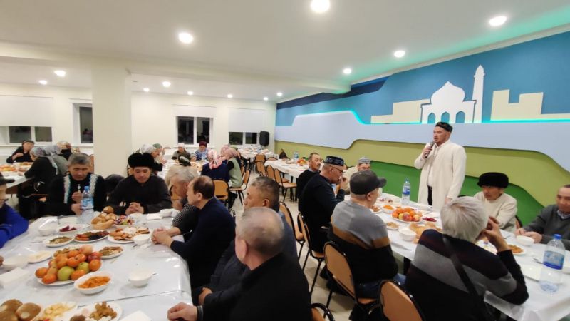 «Балкен ана» мешіті жамағатына ауызашар берілді